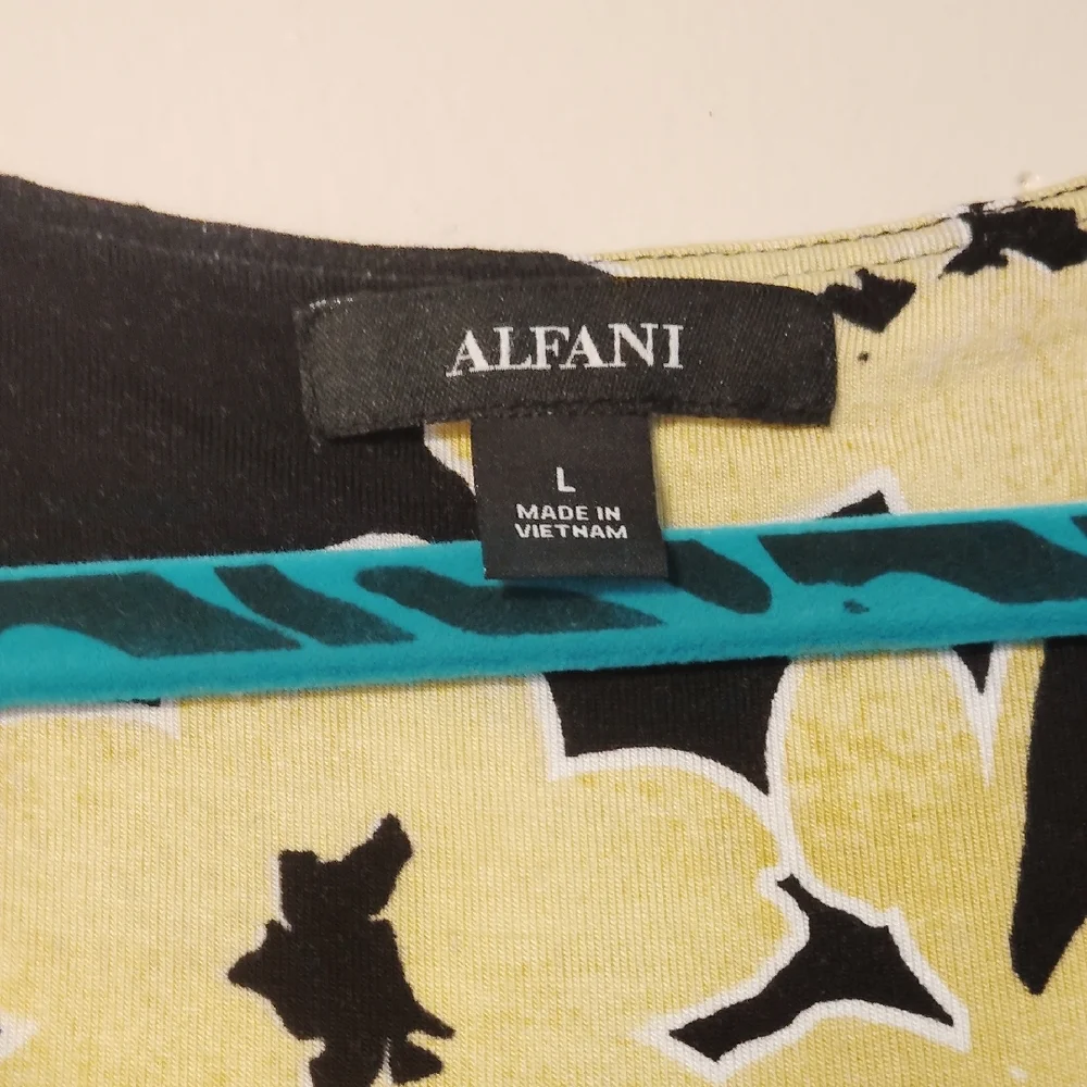 Alfani Yellow and White Floral Short Sleeve Tee - Picture 2 of 6